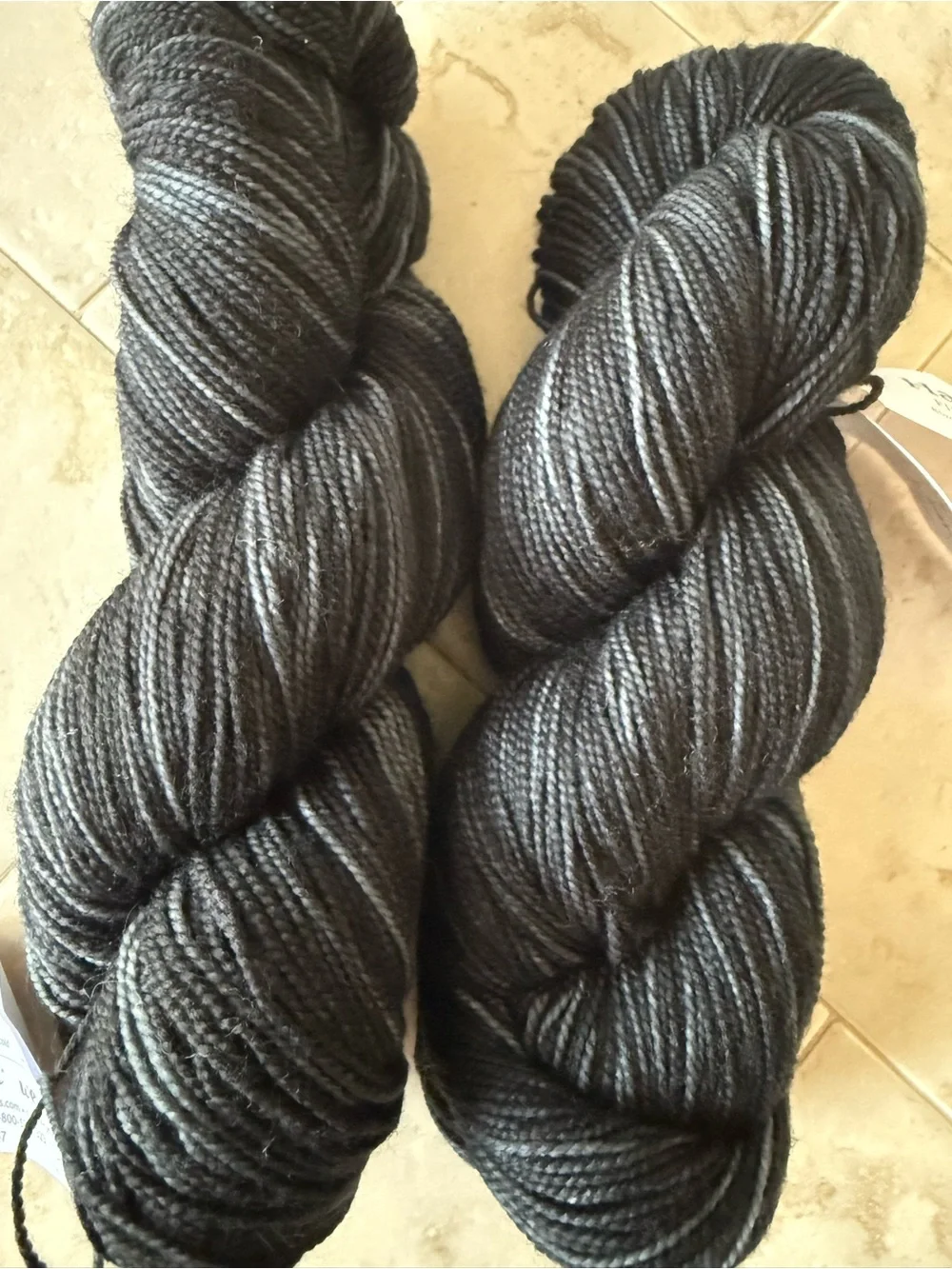 Hawthorne Fingering Weight Yarn - Black/Grey - Blackbird